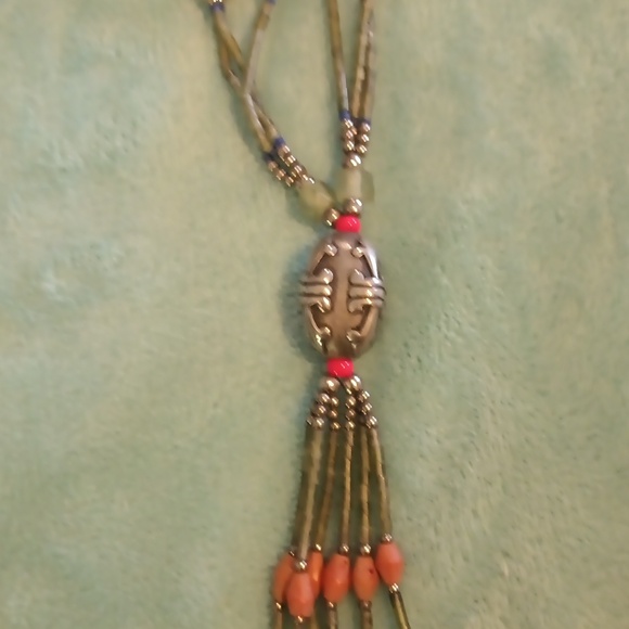 Native American necklace with turquoise and jade stones 22 inches - Picture 3 of 3